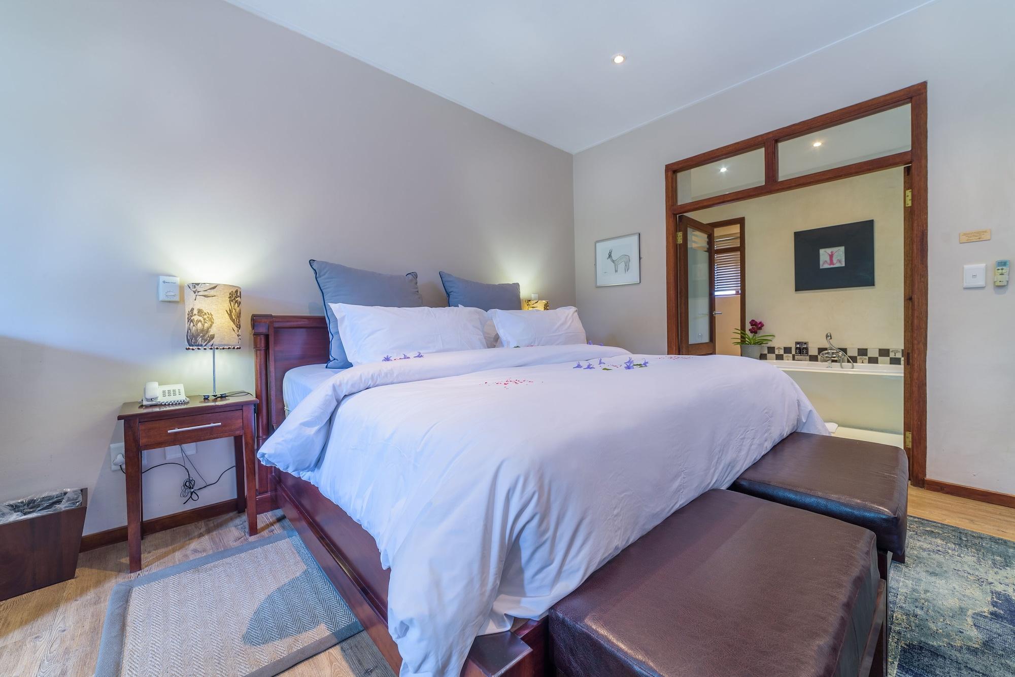 Casterbridge Hollow Boutique Hotel Уайт Ривър Екстериор снимка