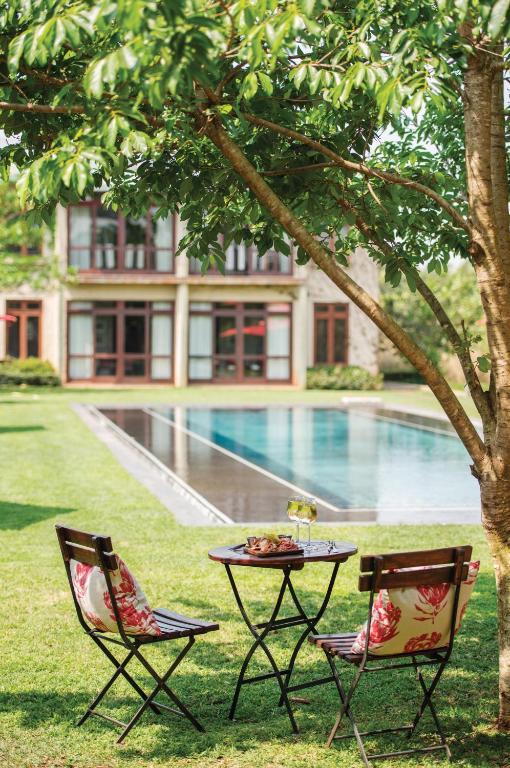 Casterbridge Hollow Boutique Hotel Уайт Ривър Екстериор снимка