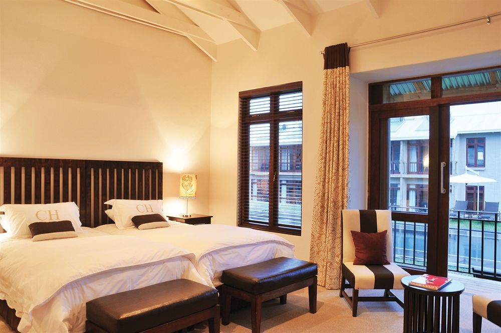 Casterbridge Hollow Boutique Hotel Уайт Ривър Екстериор снимка